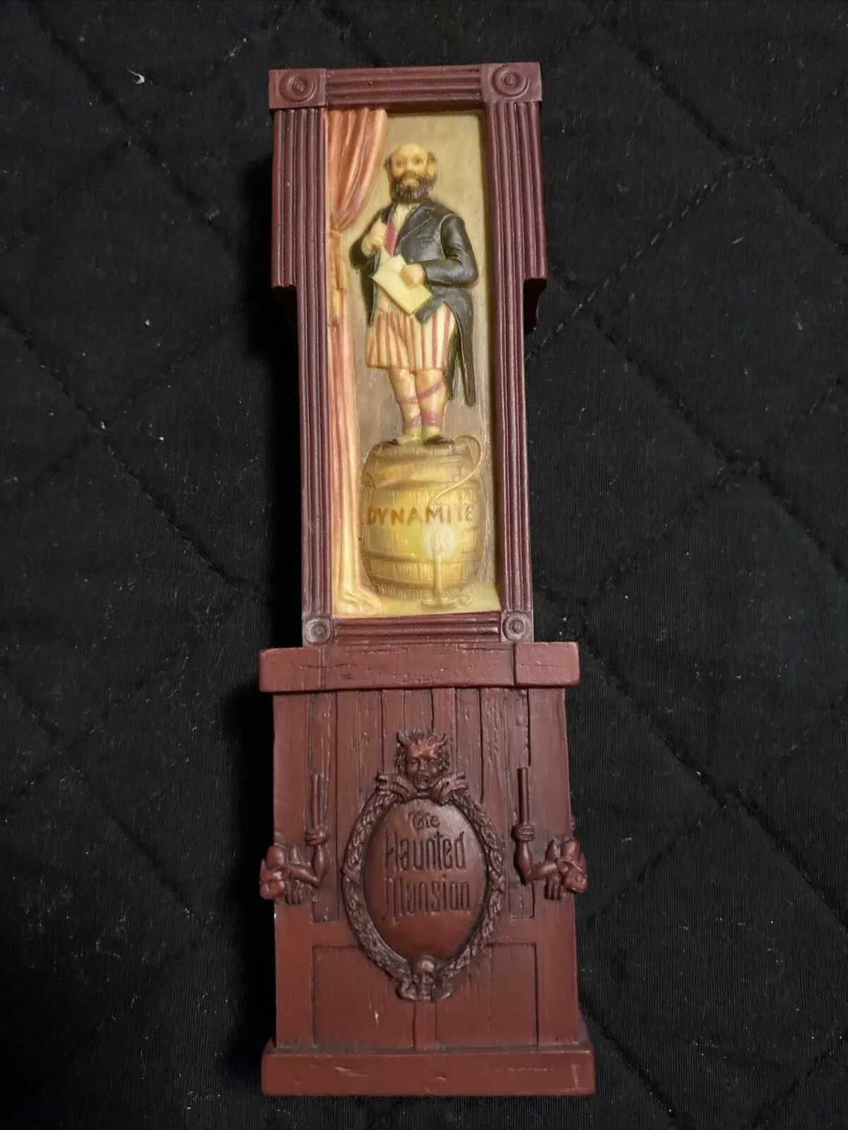 Front Page 23 Front Page -Gallery Of Lights Shop 01