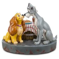 Disney Medium Figure Statue - Lady And The Tramp