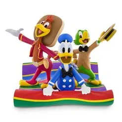 Disney Medium Figure Statue - The 3 Caballeros - Donald Duck