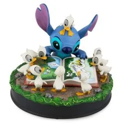 Disney Medium Figure - Stitch With Ducks - The Ugly Duckling