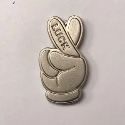 Disney Pocket Token - Piece Of Magic - Mickey Crossing Fingers - LUCK